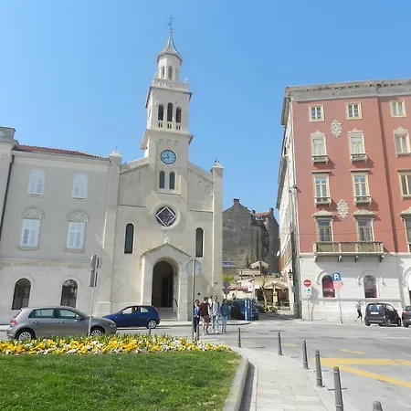 Nika Apartamento Split