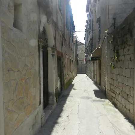 Nika Διαμέρισμα Σπλιτ