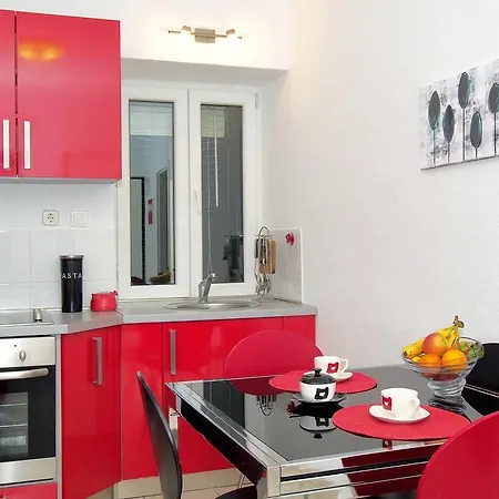Nika Apartamento